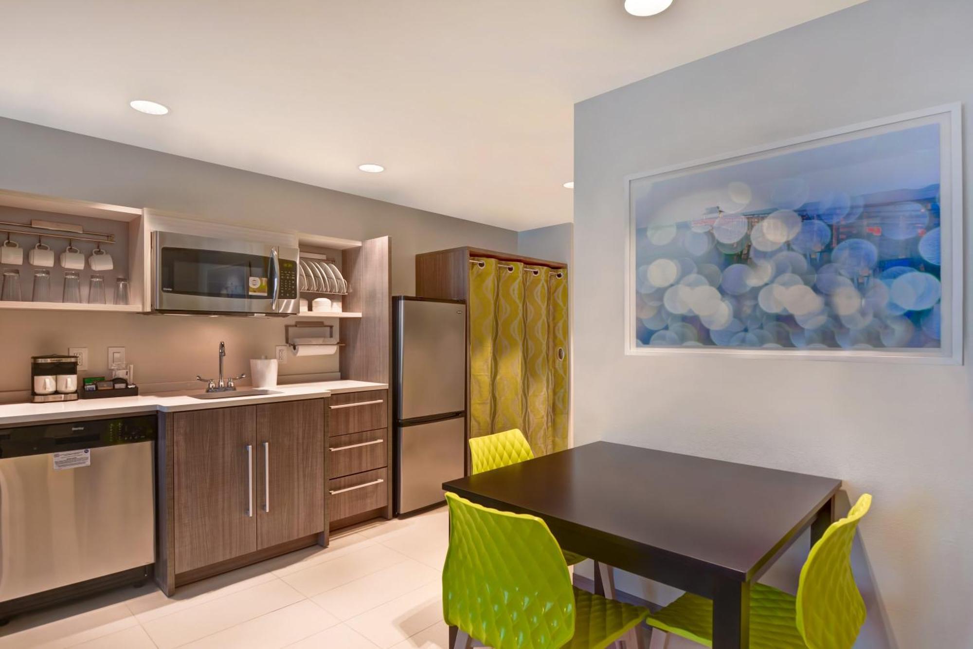 Home2 Suites By Hilton Naples I-75 Pine Ridge Road Экстерьер фото