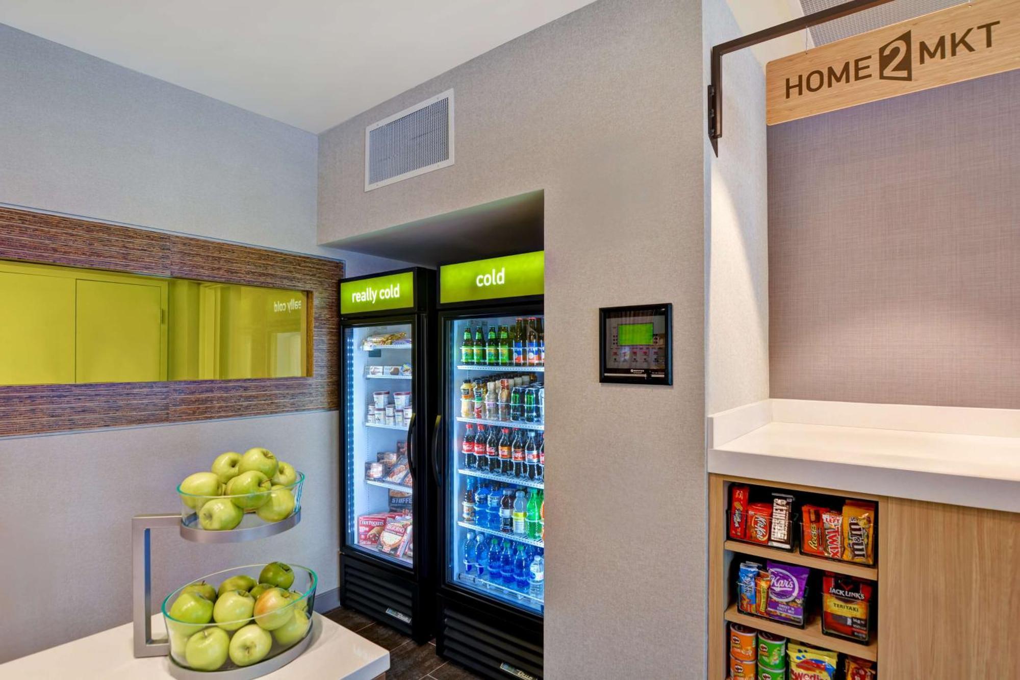 Home2 Suites By Hilton Naples I-75 Pine Ridge Road Экстерьер фото