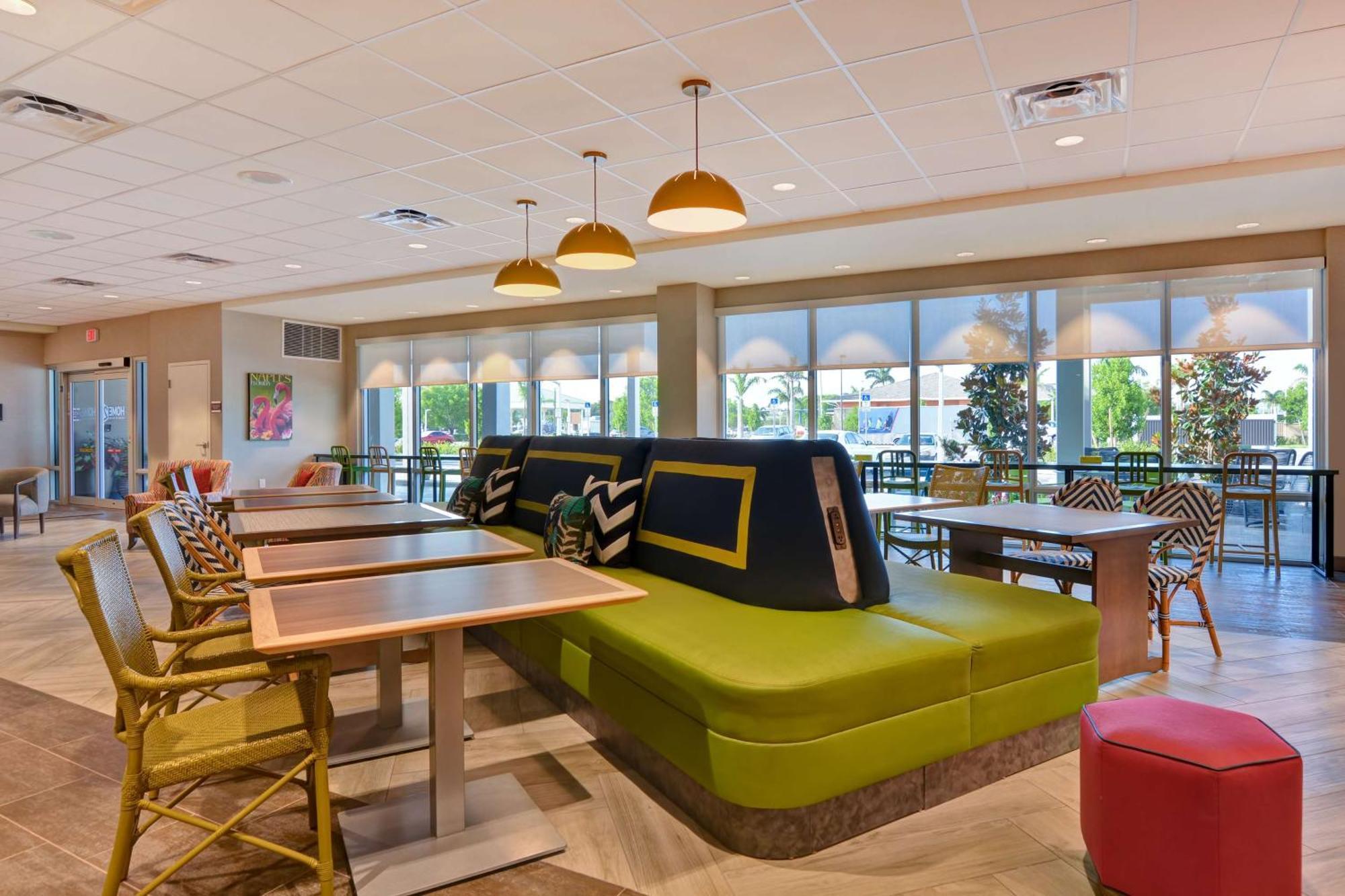 Home2 Suites By Hilton Naples I-75 Pine Ridge Road Экстерьер фото